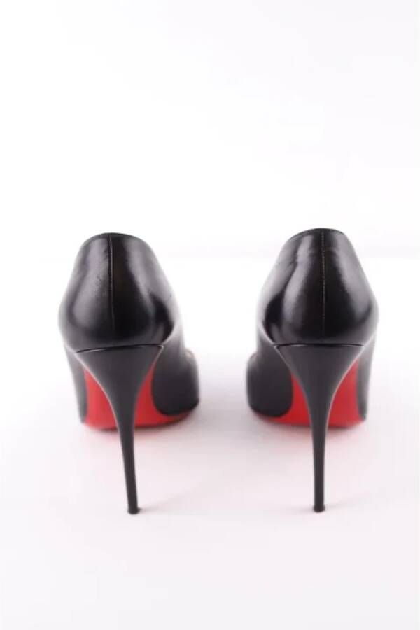 Christian Louboutin Pre-owned Leather heels Black Dames