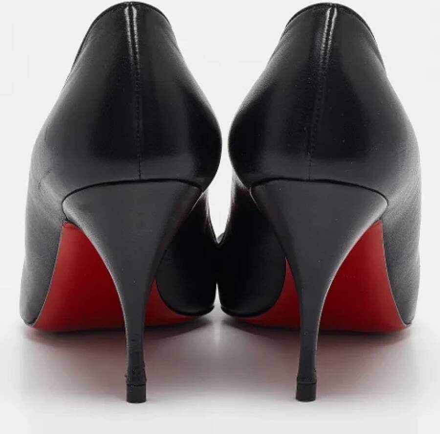 Christian Louboutin Pre-owned Leather heels Black Dames