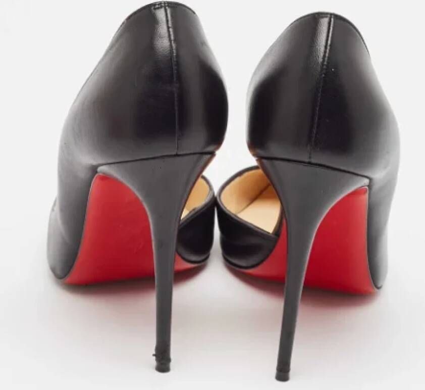 Christian Louboutin Pre-owned Leather heels Black Dames