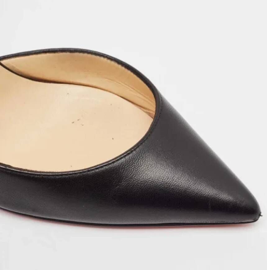 Christian Louboutin Pre-owned Leather heels Black Dames