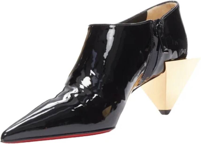 Christian Louboutin Pre-owned Leather heels Black Dames