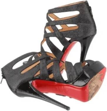 Christian Louboutin Pre-owned Leather heels Black Dames