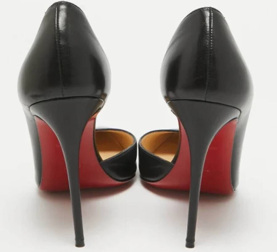 Christian Louboutin Pre-owned Leather heels Black Dames