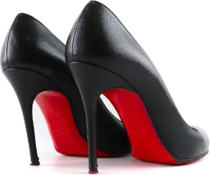 Christian Louboutin Pre-owned Leather heels Black Dames