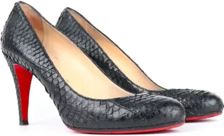 Christian Louboutin Pre-owned Leather heels Black Dames