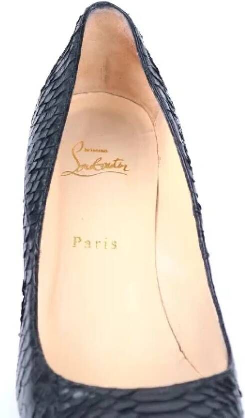 Christian Louboutin Pre-owned Leather heels Black Dames