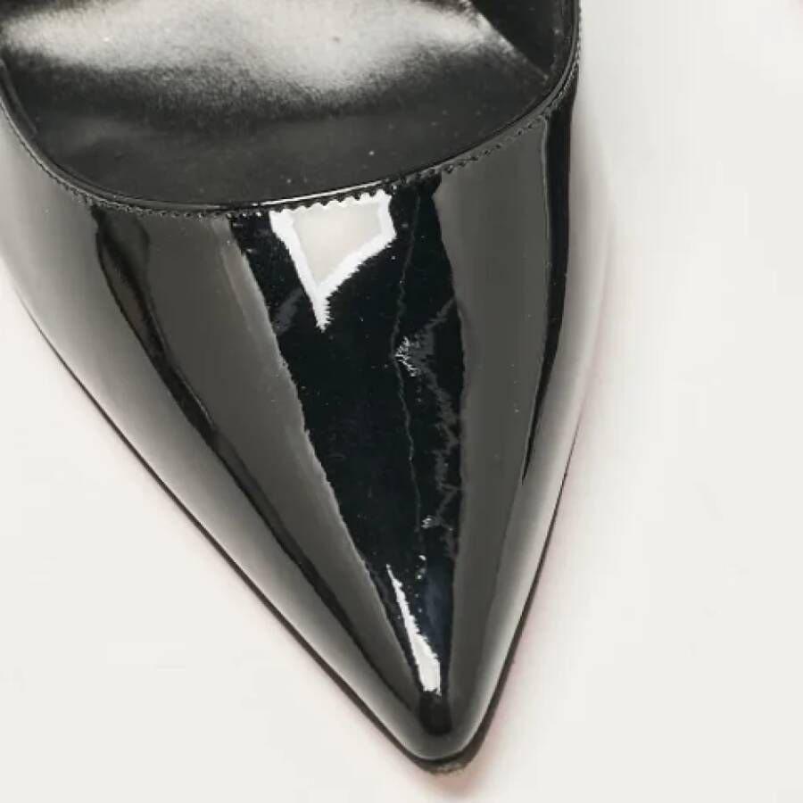 Christian Louboutin Pre-owned Leather heels Black Dames