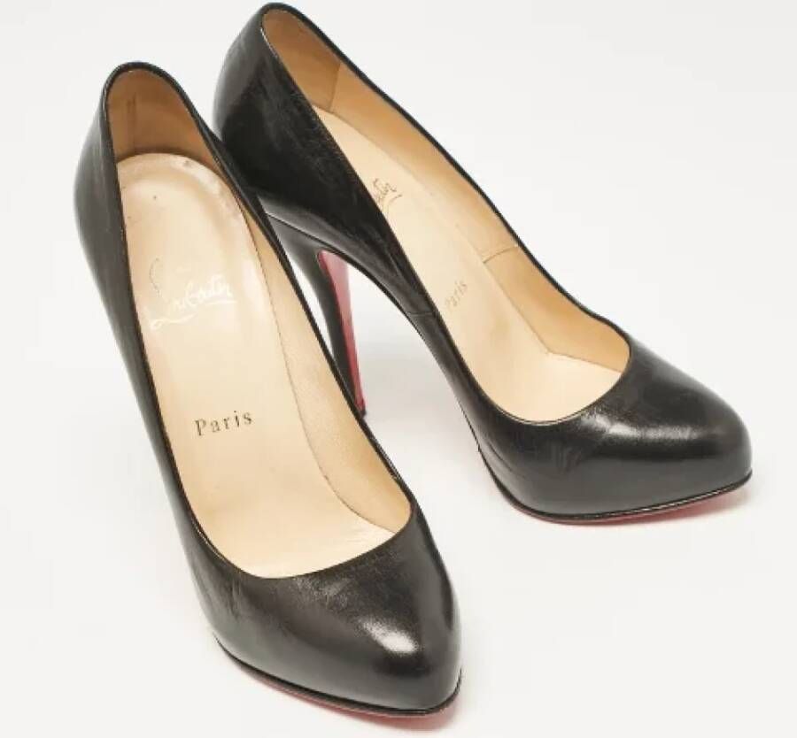 Christian Louboutin Pre-owned Leather heels Black Dames