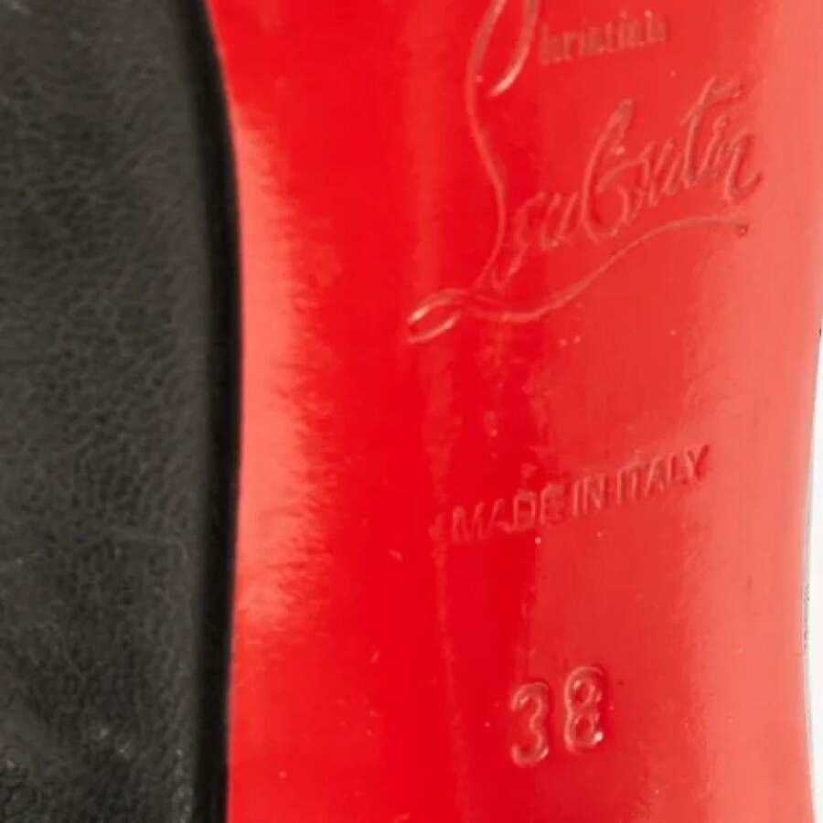 Christian Louboutin Pre-owned Leather heels Black Dames