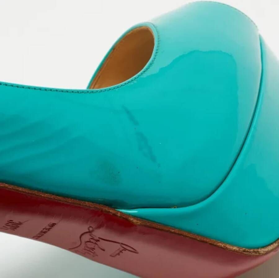 Christian Louboutin Pre-owned Leather heels Blue Dames