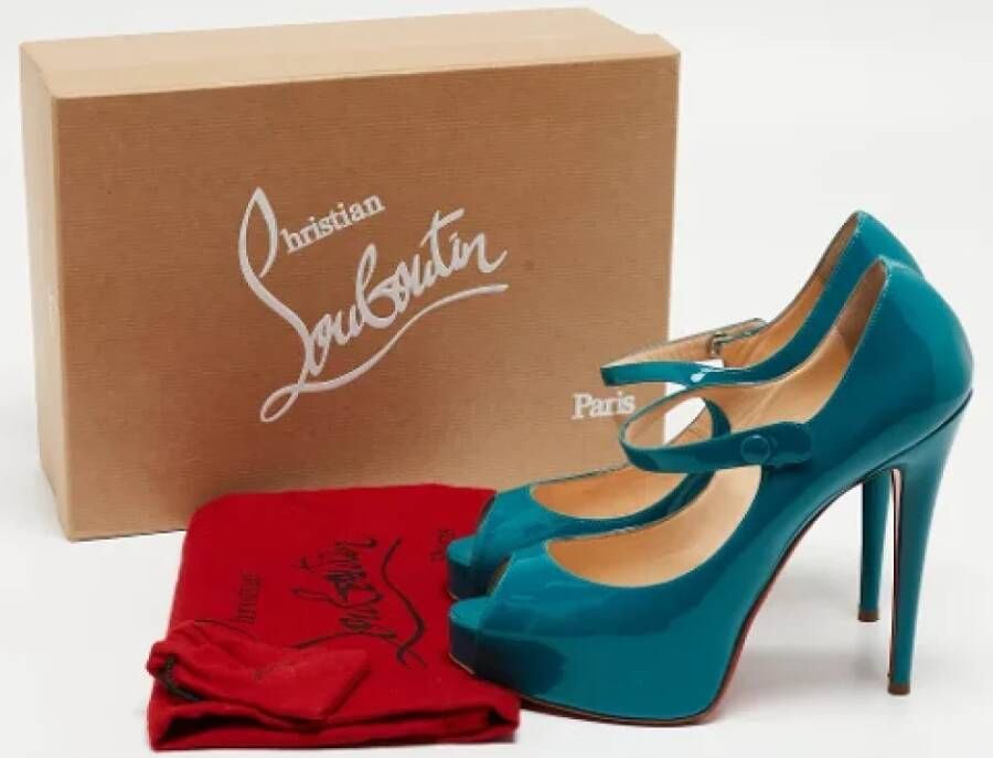 Christian Louboutin Pre-owned Leather heels Blue Dames