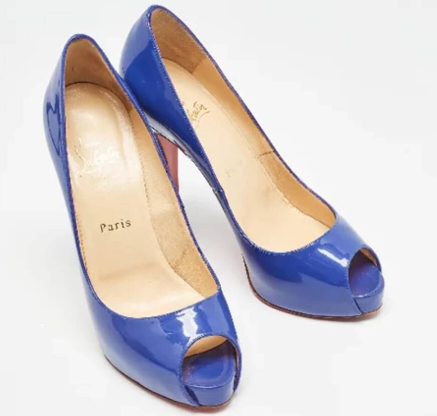 Christian Louboutin Pre-owned Leather heels Blue Dames