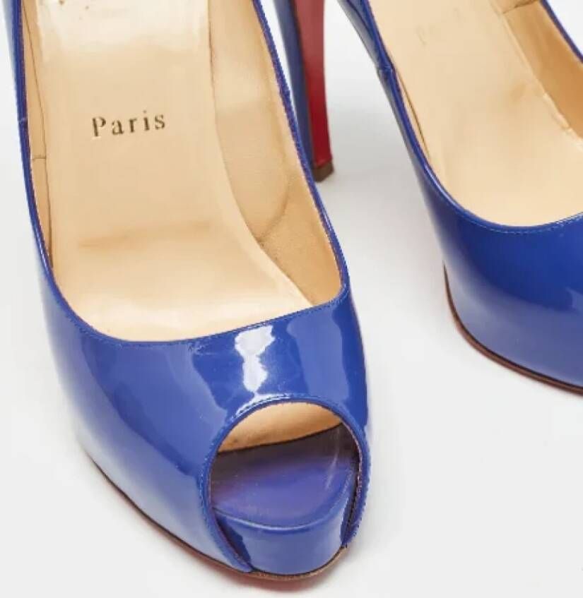 Christian Louboutin Pre-owned Leather heels Blue Dames