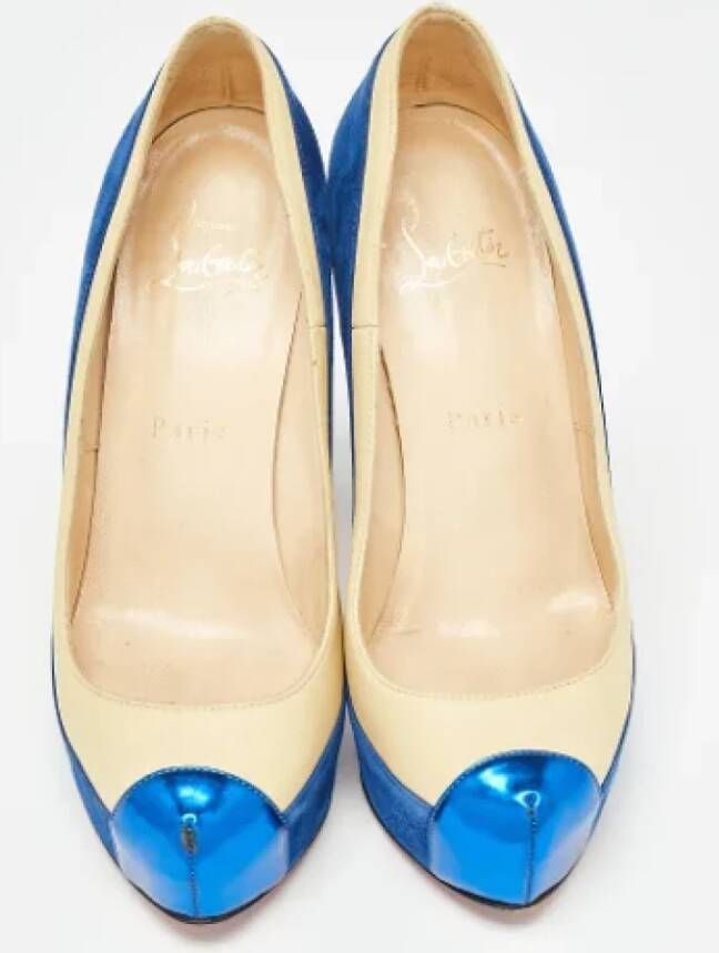 Christian Louboutin Pre-owned Leather heels Blue Dames