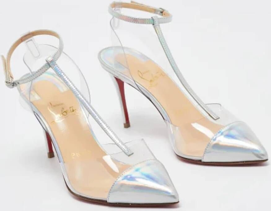 Christian Louboutin Pre-owned Leather heels Blue Dames