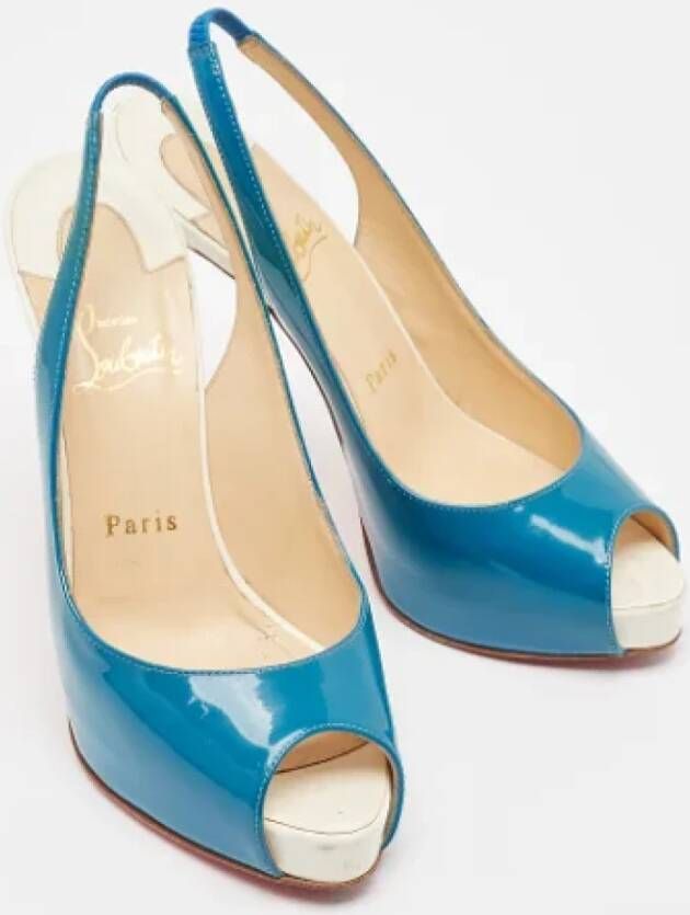 Christian Louboutin Pre-owned Leather heels Blue Dames