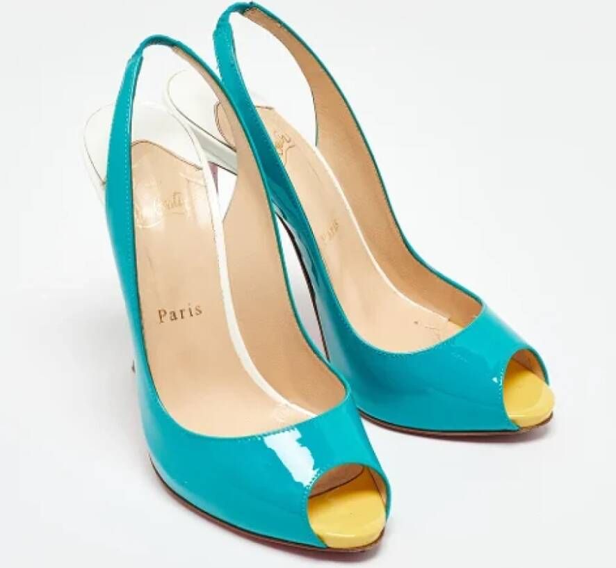 Christian Louboutin Pre-owned Leather heels Blue Dames