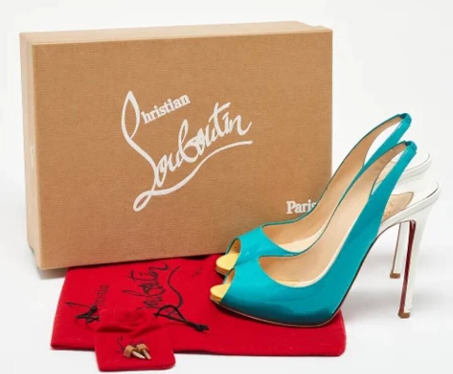 Christian Louboutin Pre-owned Leather heels Blue Dames