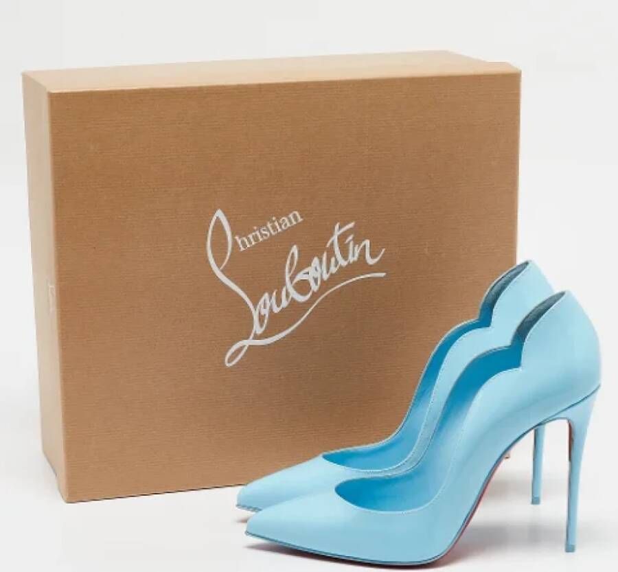 Christian Louboutin Pre-owned Leather heels Blue Dames