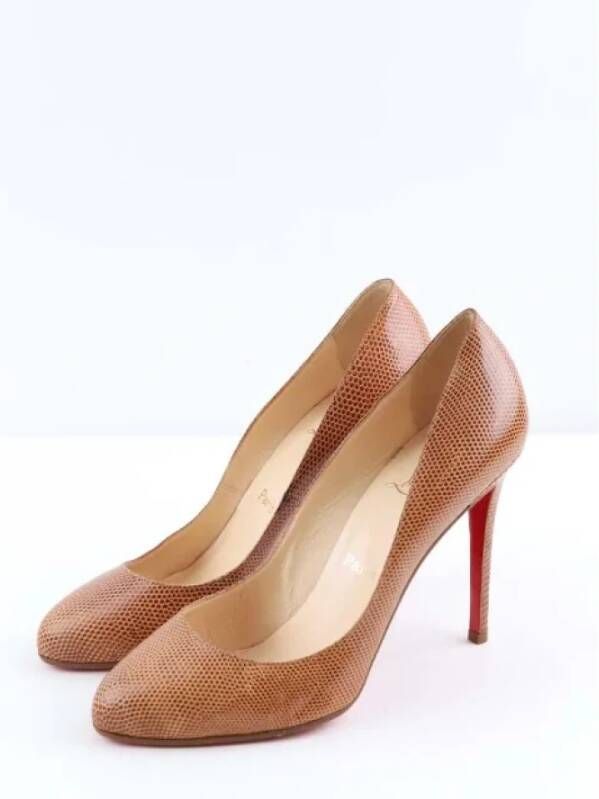 Christian Louboutin Pre-owned Leather heels Brown Dames