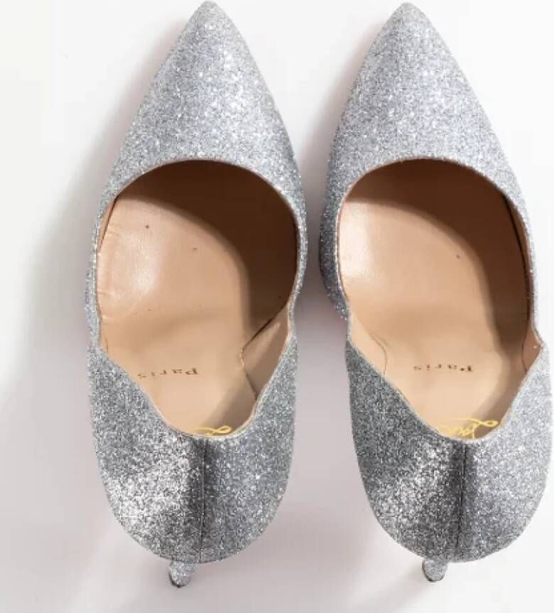 Christian Louboutin Pre-owned Leather heels Gray Dames