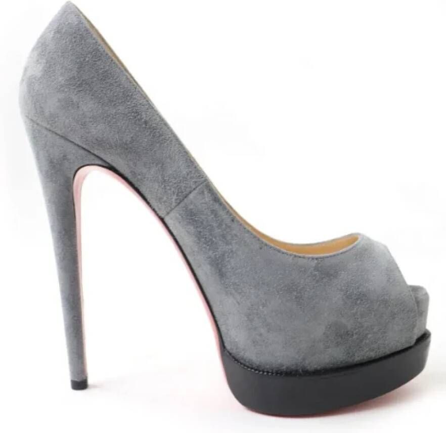 Christian Louboutin Pre-owned Leather heels Gray Dames