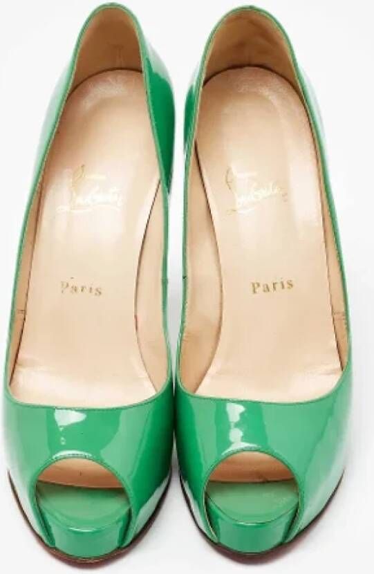 Christian Louboutin Pre-owned Leather heels Green Dames