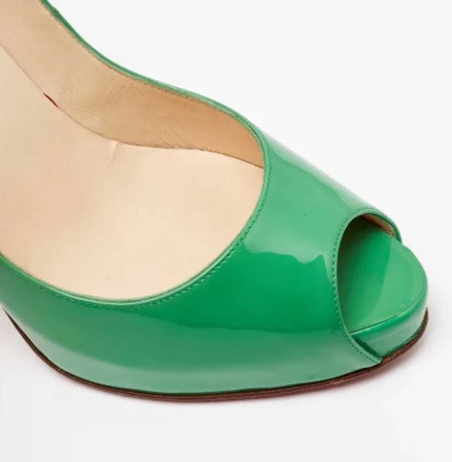 Christian Louboutin Pre-owned Leather heels Green Dames