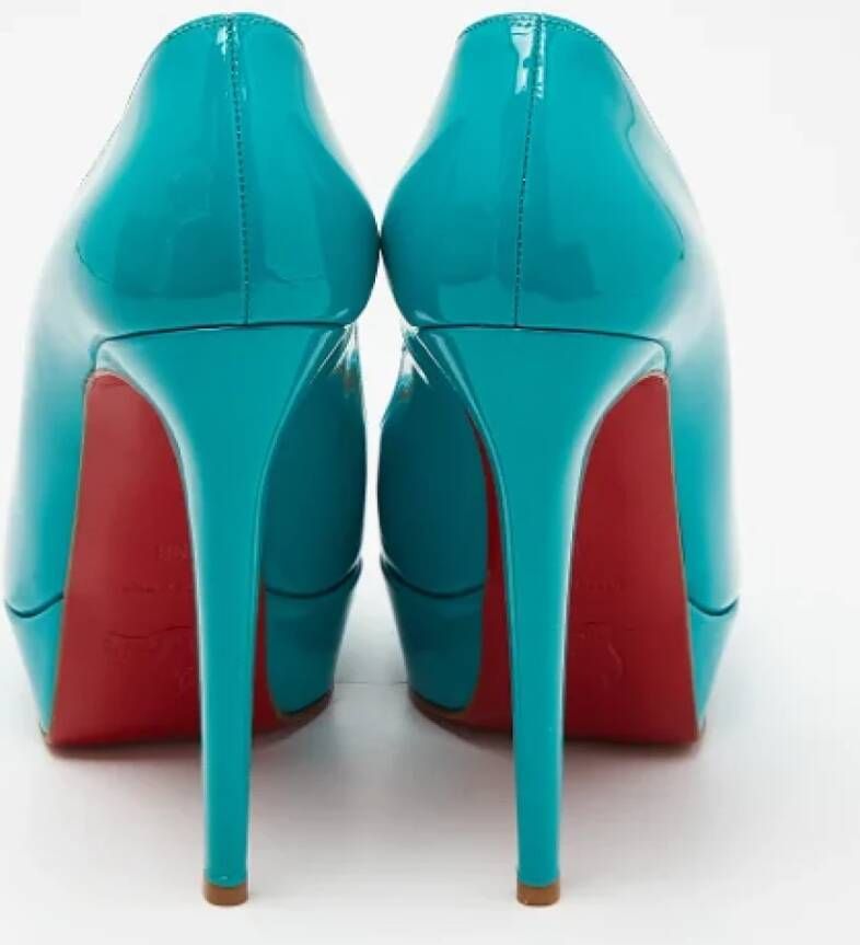 Christian Louboutin Pre-owned Leather heels Green Dames