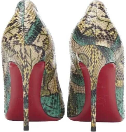 Christian Louboutin Pre-owned Leather heels Green Dames