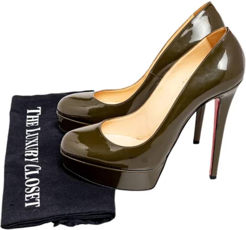 Christian Louboutin Pre-owned Leather heels Green Dames