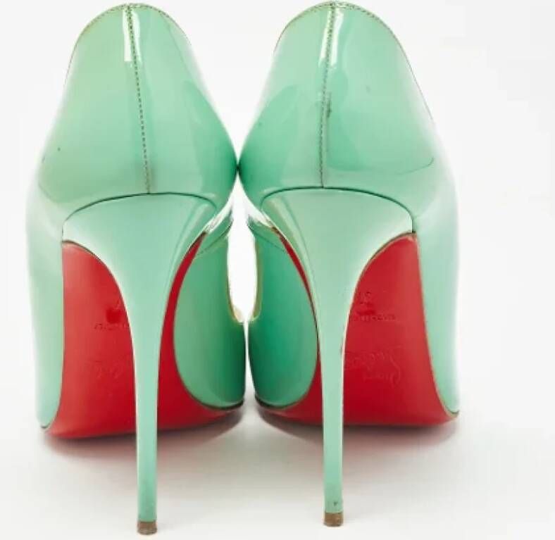 Christian Louboutin Pre-owned Leather heels Green Dames