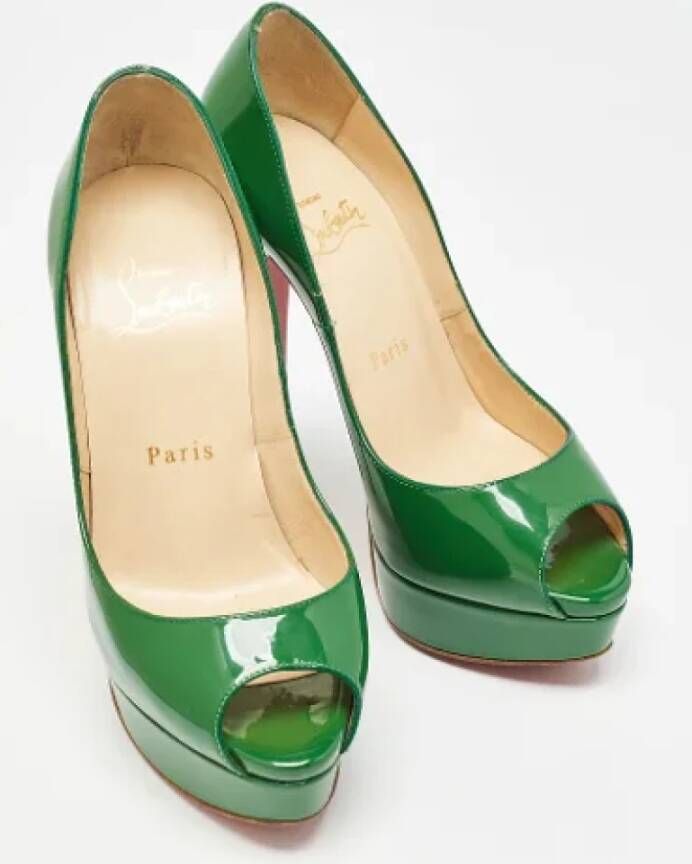 Christian Louboutin Pre-owned Leather heels Green Dames