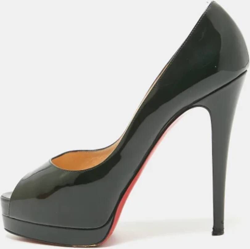 Christian Louboutin Pre-owned Leather heels Green Dames