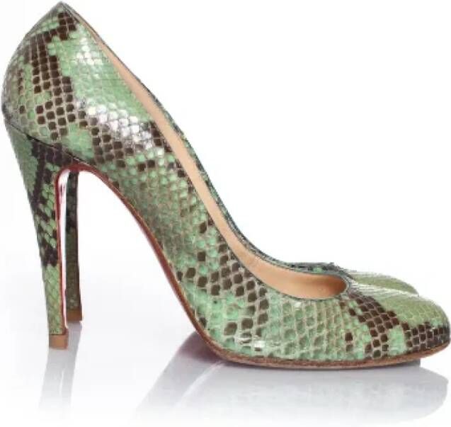 Christian Louboutin Pre-owned Leather heels Green Dames