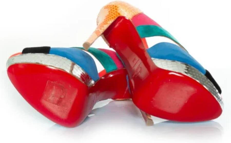 Christian Louboutin Pre-owned Leather heels Multicolor Dames