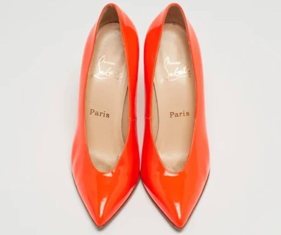 Christian Louboutin Pre-owned Leather heels Orange Dames