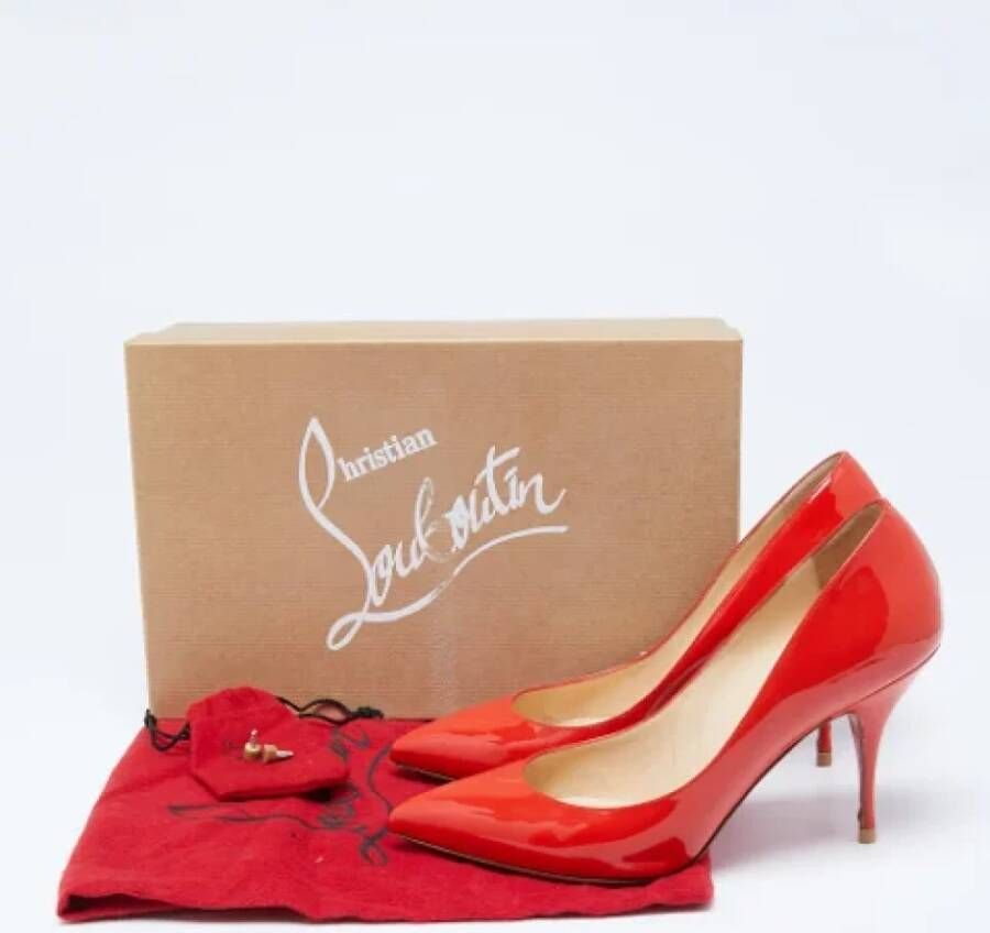 Christian Louboutin Pre-owned Leather heels Orange Dames