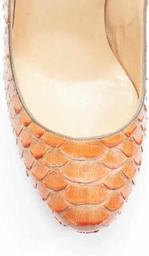 Christian Louboutin Pre-owned Leather heels Orange Dames