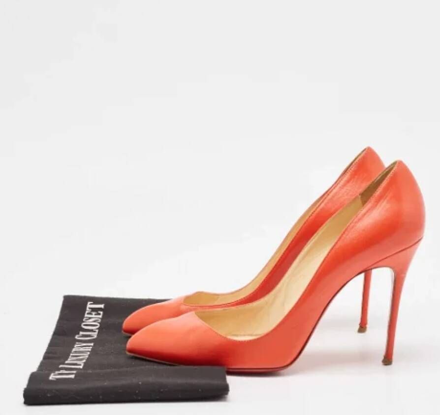 Christian Louboutin Pre-owned Leather heels Orange Dames