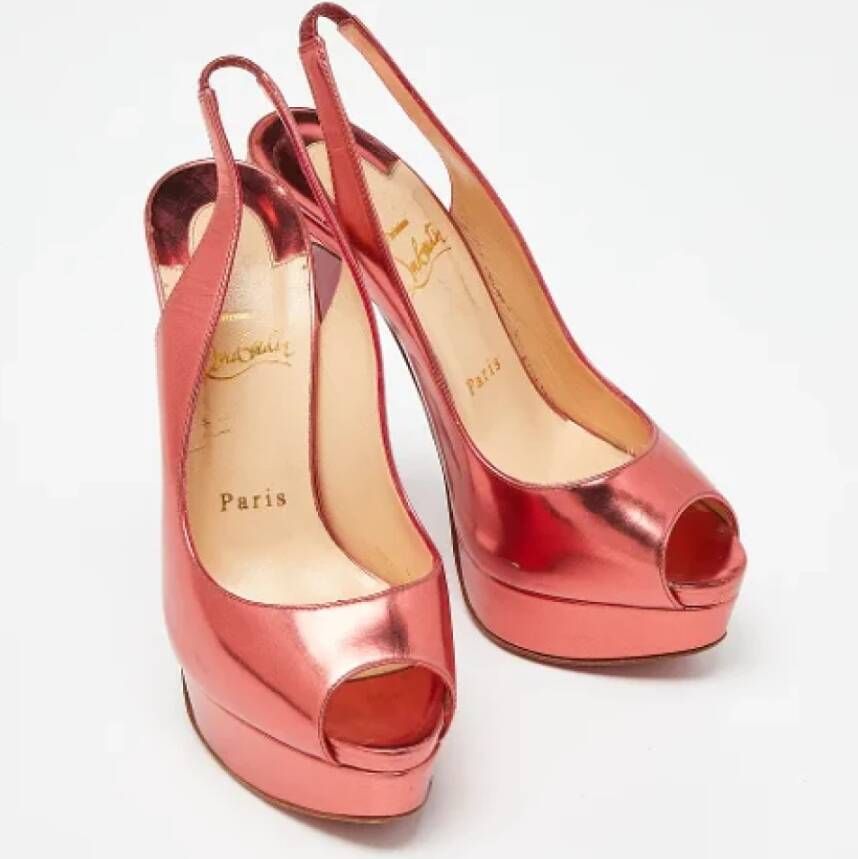 Christian Louboutin Pre-owned Leather heels Pink Dames