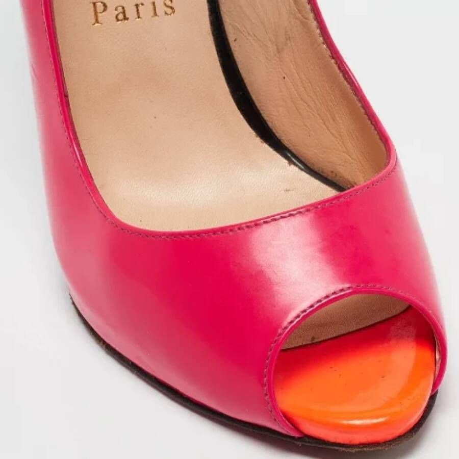 Christian Louboutin Pre-owned Leather heels Pink Dames