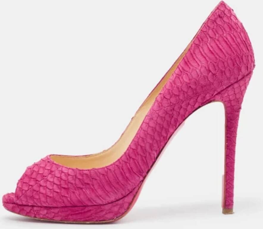 Christian Louboutin Pre-owned Leather heels Pink Dames