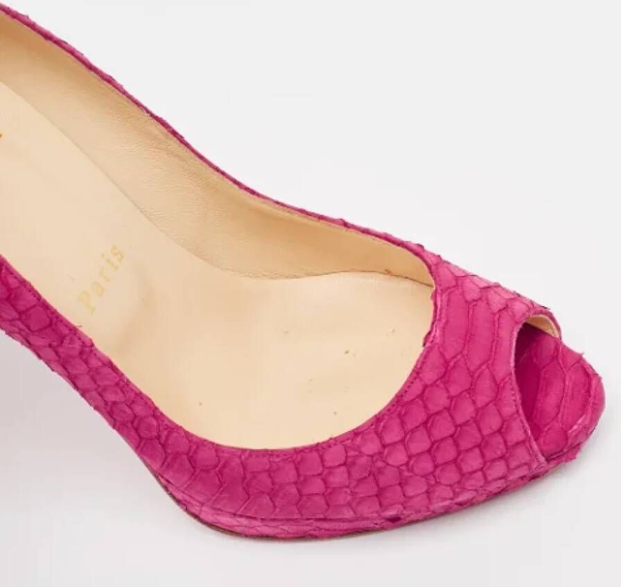 Christian Louboutin Pre-owned Leather heels Pink Dames