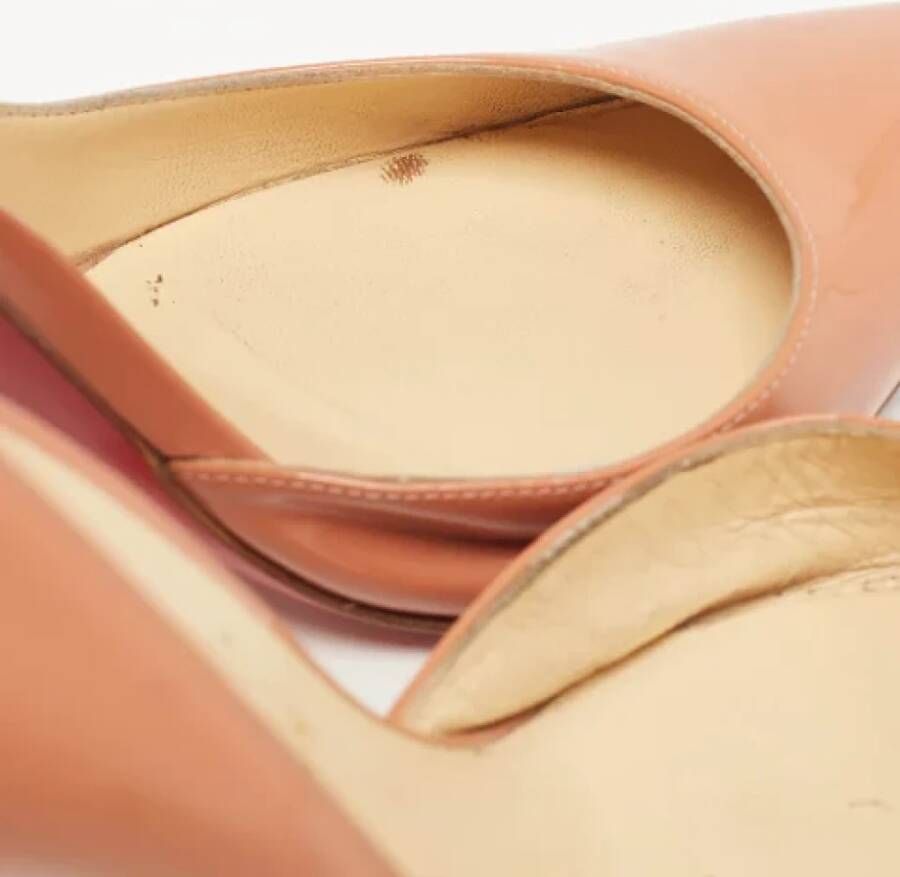 Christian Louboutin Pre-owned Leather heels Pink Dames