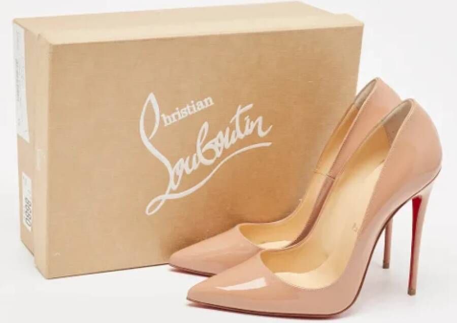 Christian Louboutin Pre-owned Leather heels Pink Dames