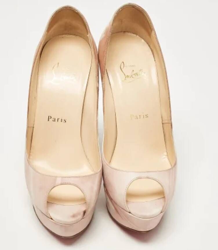 Christian Louboutin Pre-owned Leather heels Pink Dames