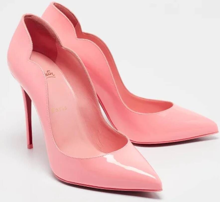 Christian Louboutin Pre-owned Leather heels Pink Dames