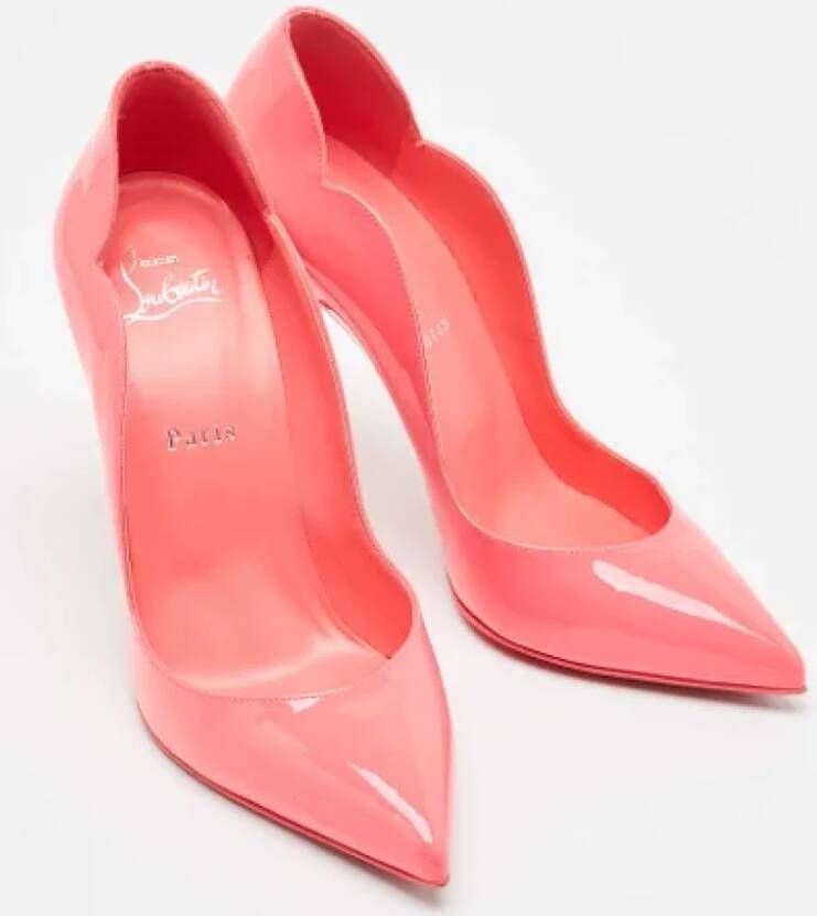 Christian Louboutin Pre-owned Leather heels Pink Dames