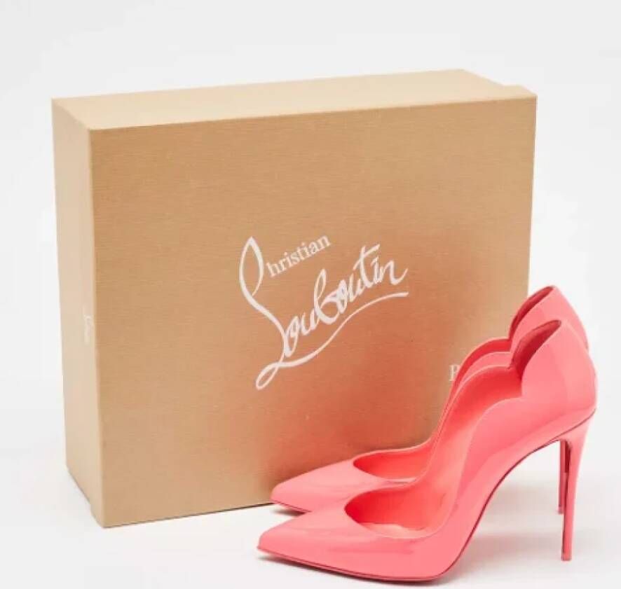 Christian Louboutin Pre-owned Leather heels Pink Dames